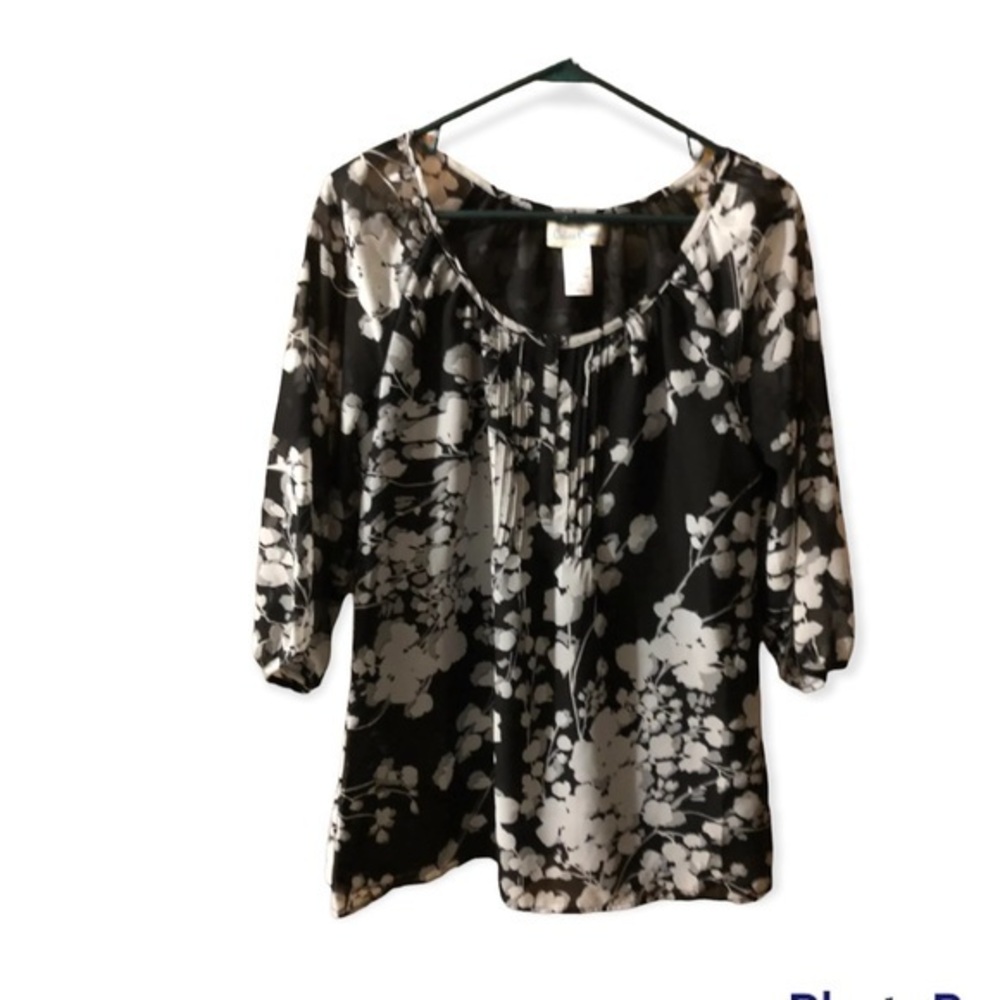 Criss Cross Shirt‎ Women’s Size Large Pull Over Black White Polyester Top
